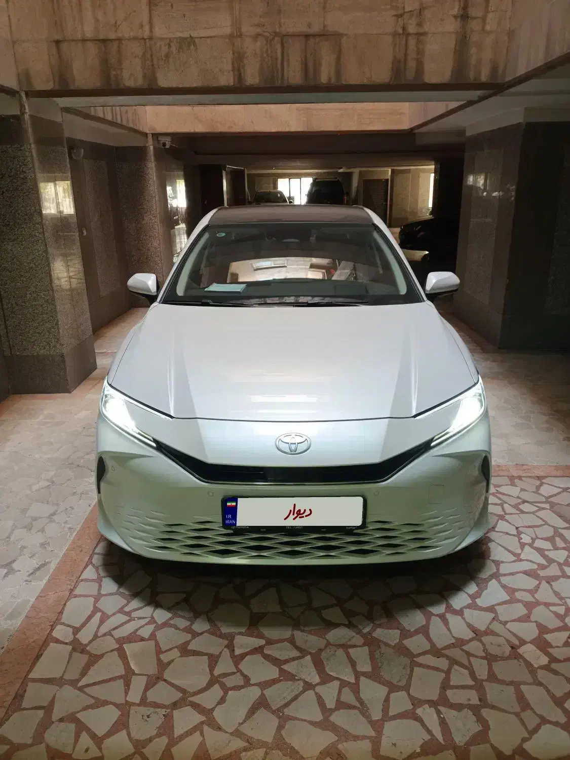 تویوتا کمری ۲۰۰۰ بنزینی مدل ۲۰۲۴|خودرو سواری و وانت|تهران, چیتگر شمالی|دیوار