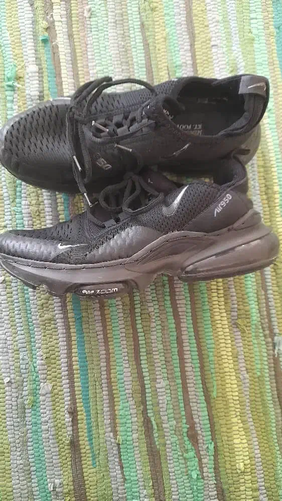 کتونی مشکی|کیف، کفش، کمربند|قم, هنرستان|دیوار