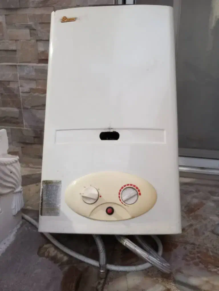 آبگرمکن دیواری|آبگرمکن، پکیج، شوفاژ|بندر انزلی, کلیور|دیوار