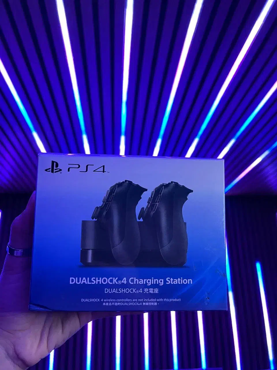 کیف شارژر استند فن و لوازم جانبی PS4 PS5 XBOX|کنسول، بازی ویدئویی و آنلاین|صدرا-فارس, فاز ۱|دیوار