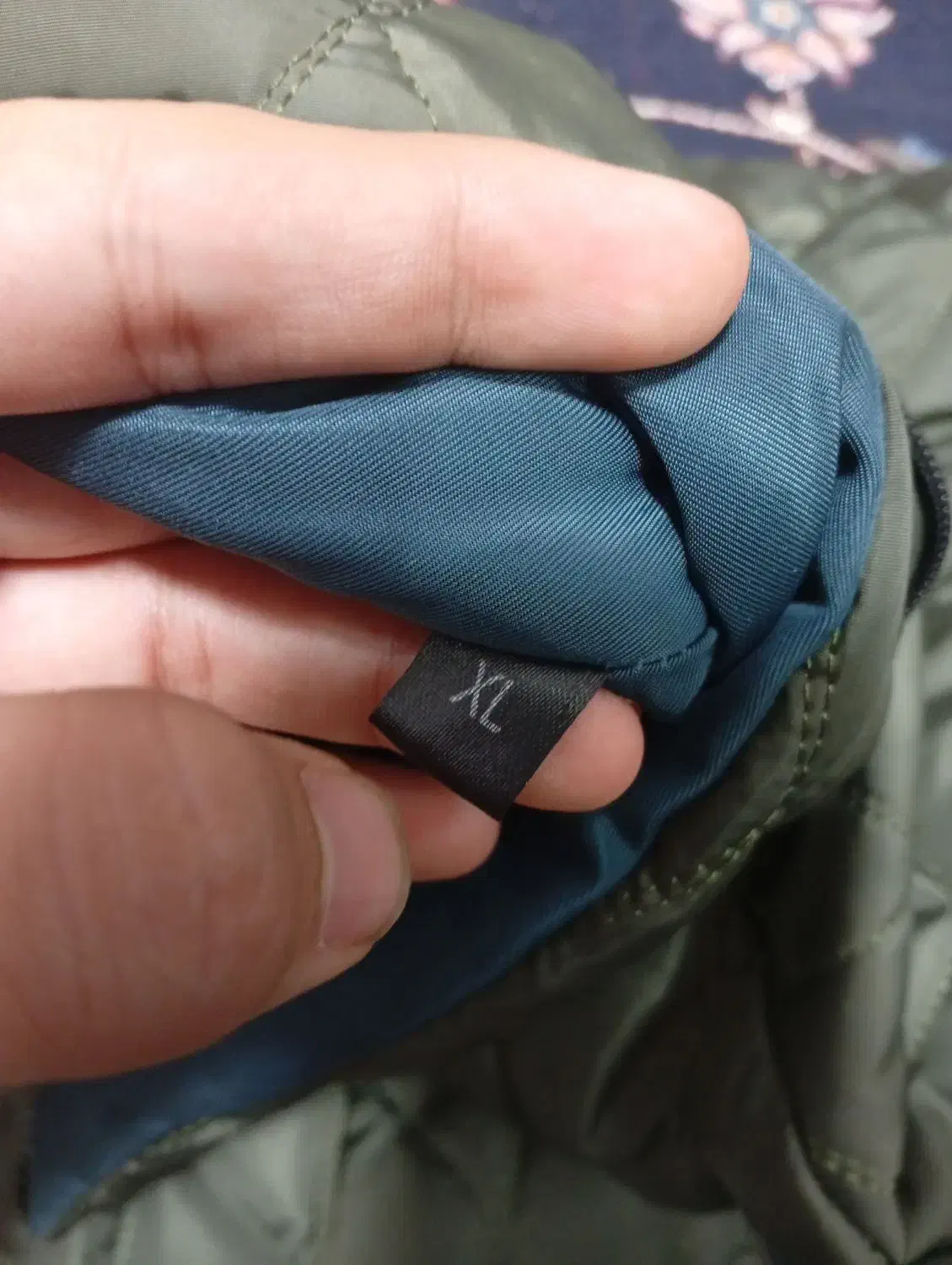 کاپشن|لباس|زنجان, |دیوار