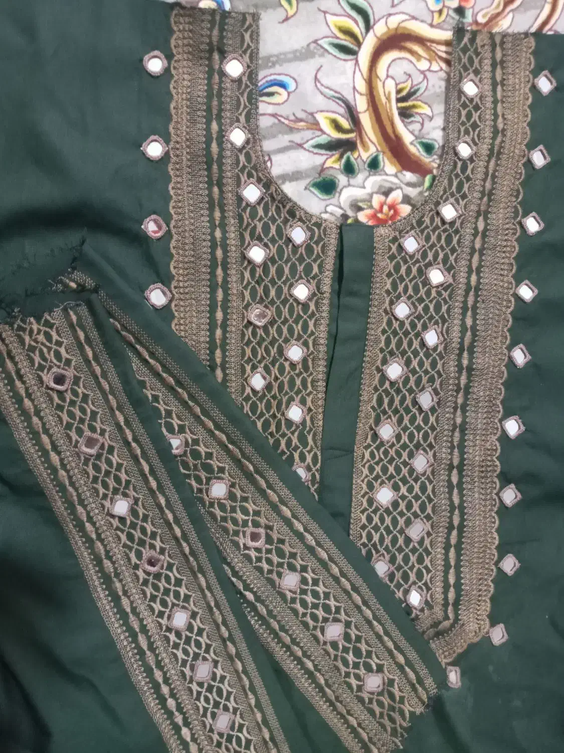 دوخت آینه وپلیوار|لباس|بیرجند, |دیوار