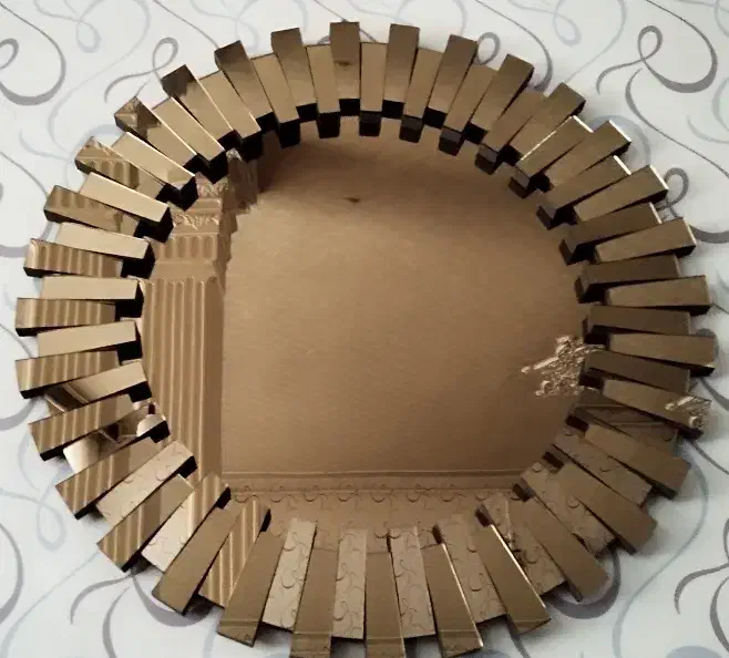 آینه|آینه|اسلام‌‌آباد غرب, |دیوار