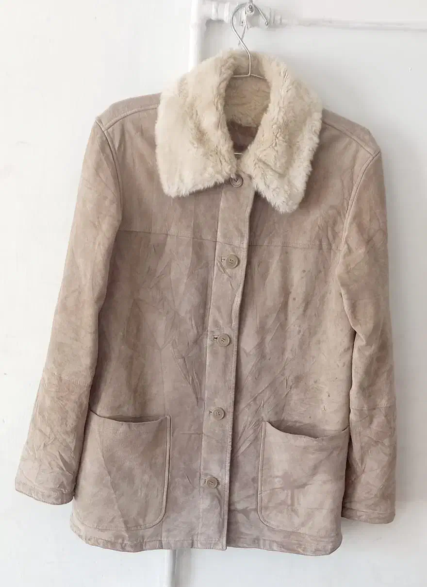 یک عددکوت اسپرت|لباس|فیروزآباد (فارس), |دیوار