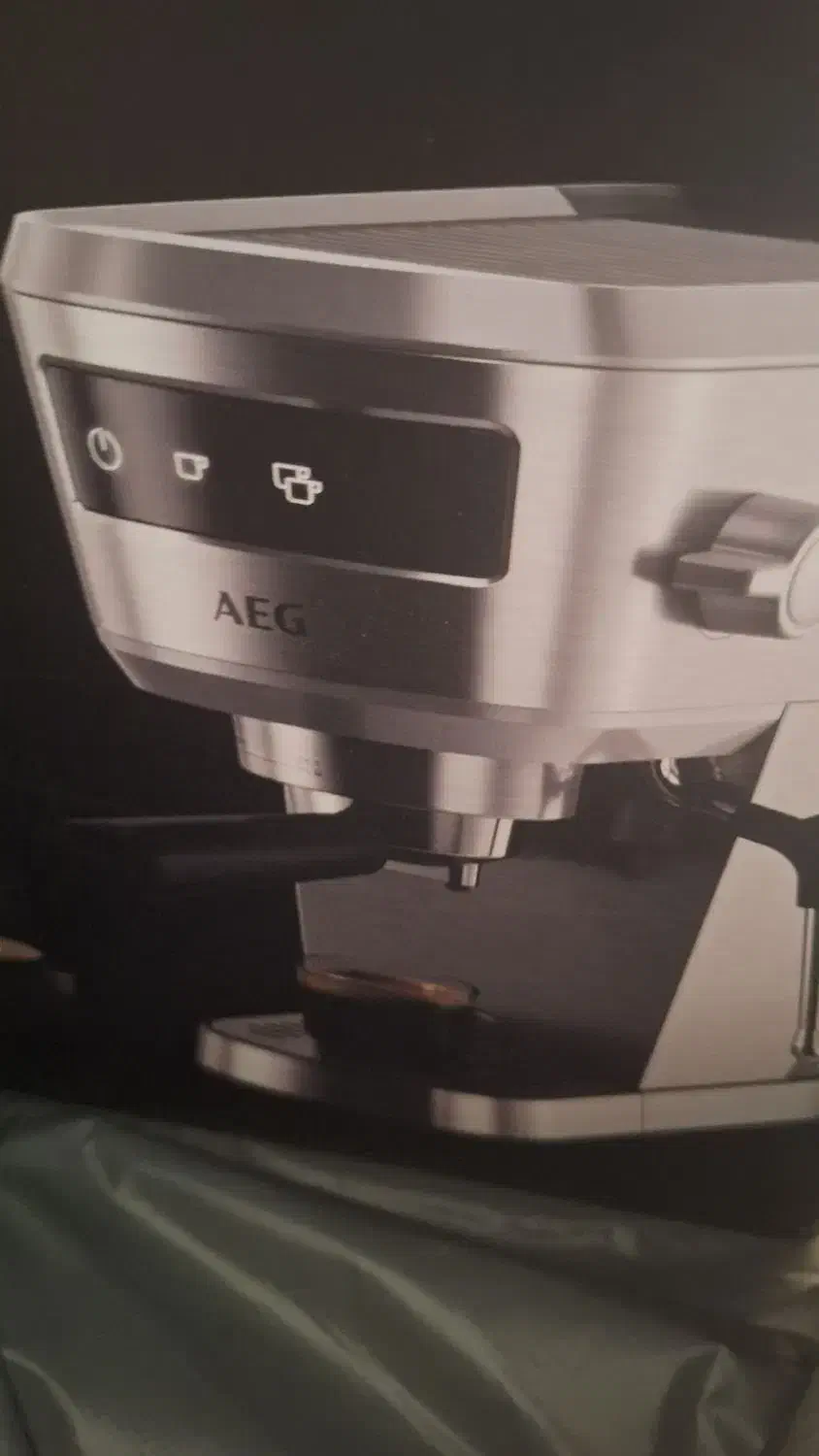 اسپریسو ساز AEG استیل اکبند|سماور، چای‌ساز، قهوه‌ساز|تهران, شهرک هما|دیوار