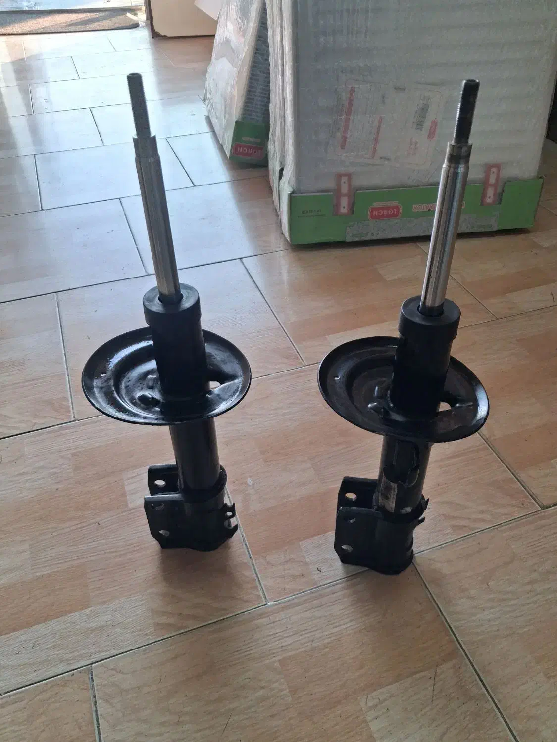 کمک فنر جلو خودرو شاهین|قطعات یدکی و لوازم جانبی|هادی شهر, |دیوار