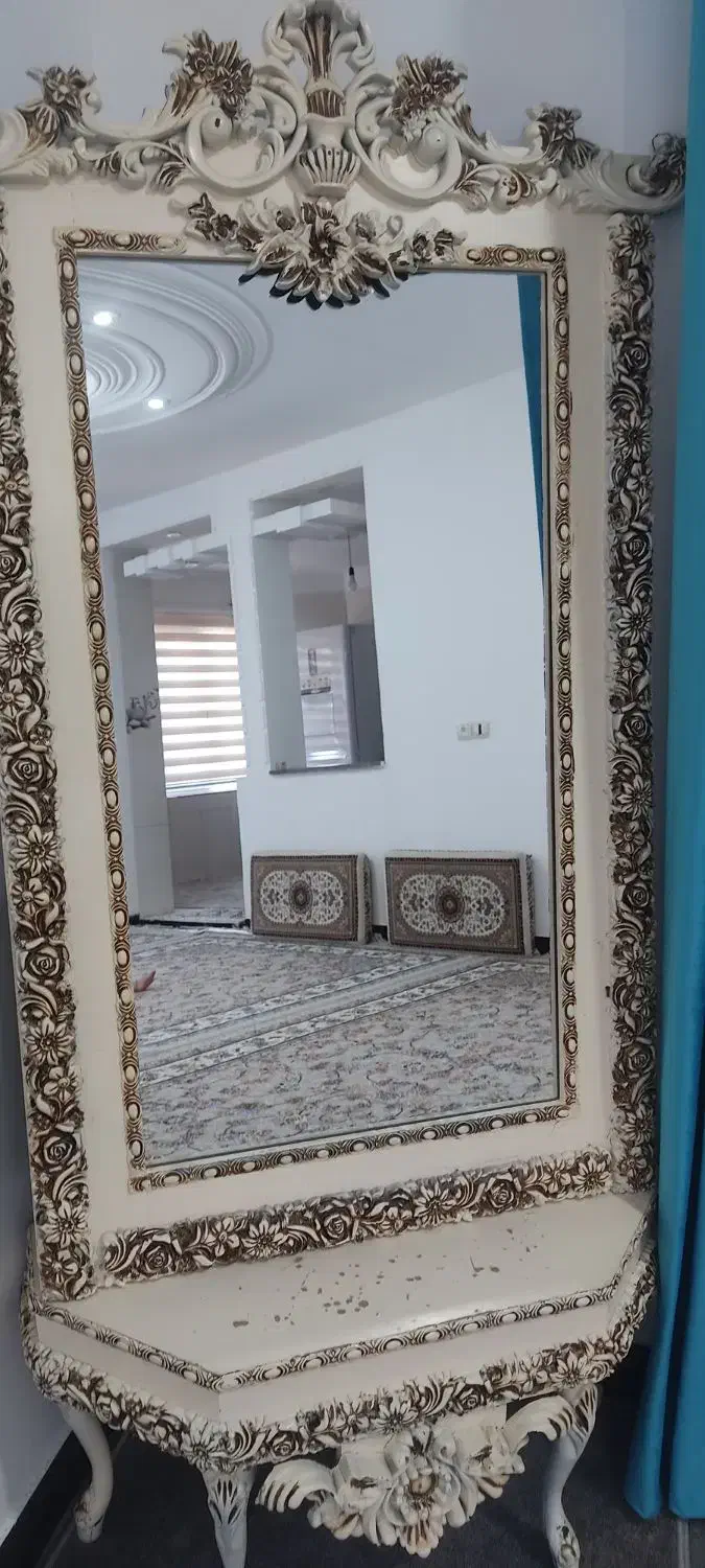 آینه و ساعت درحد نو|آینه|مریوان, |دیوار