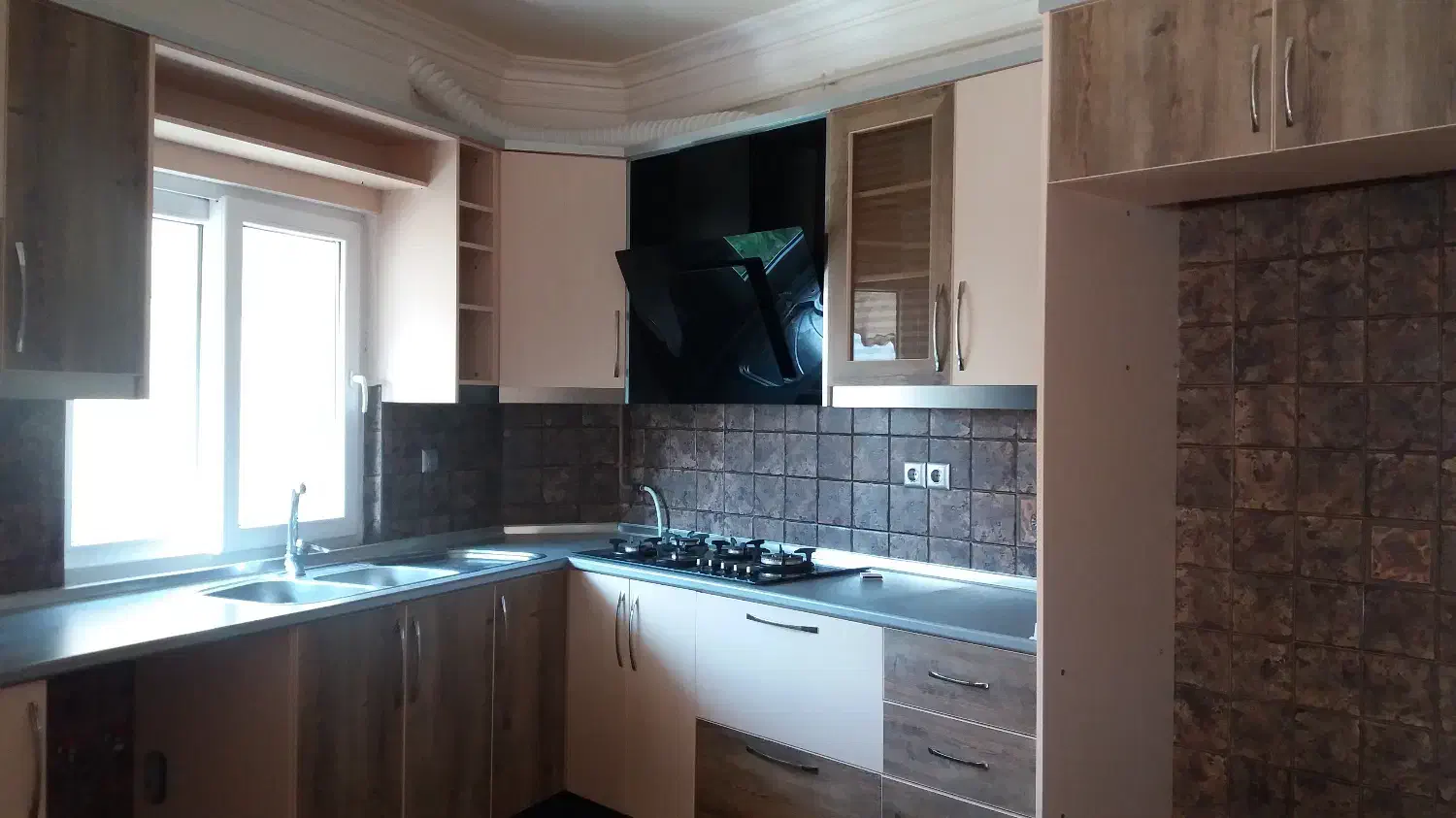 آپارتمان دو خوابه شیک و نورگیر|اجارهٔ آپارتمان|رشت, چله خانه|دیوار