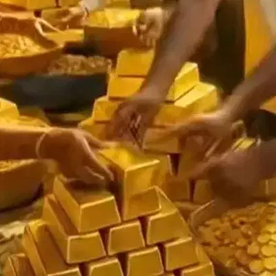 تتر ۱۰۰ میلیون طلا شمش سکه جواهرات بازار بزرگ|جواهرات|تهران, بازار|دیوار