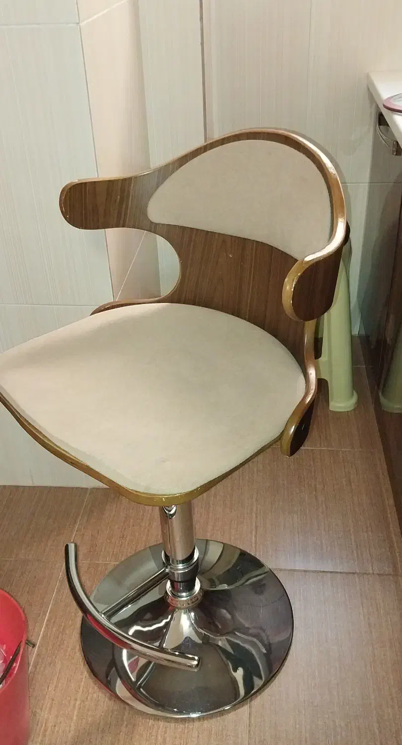 صندلی اپنی کاملا نو سالم|صندلی و نیمکت|قائمشهر, |دیوار