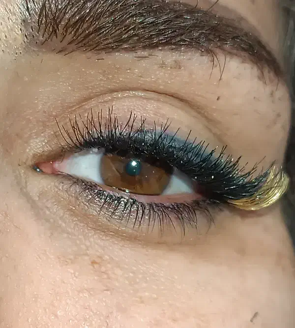 آموزش کاشت مژه|خدمات آرایشگری و زیبایی|کرمانشاه, |دیوار