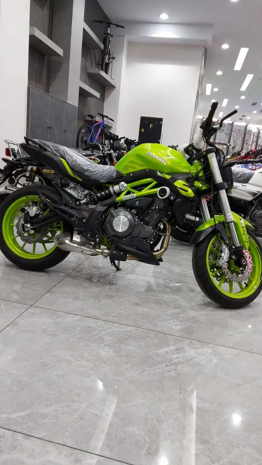 بنللی / فروش / موتور / سنگین|موتورسیکلت|کرج, جهانشهر|دیوار