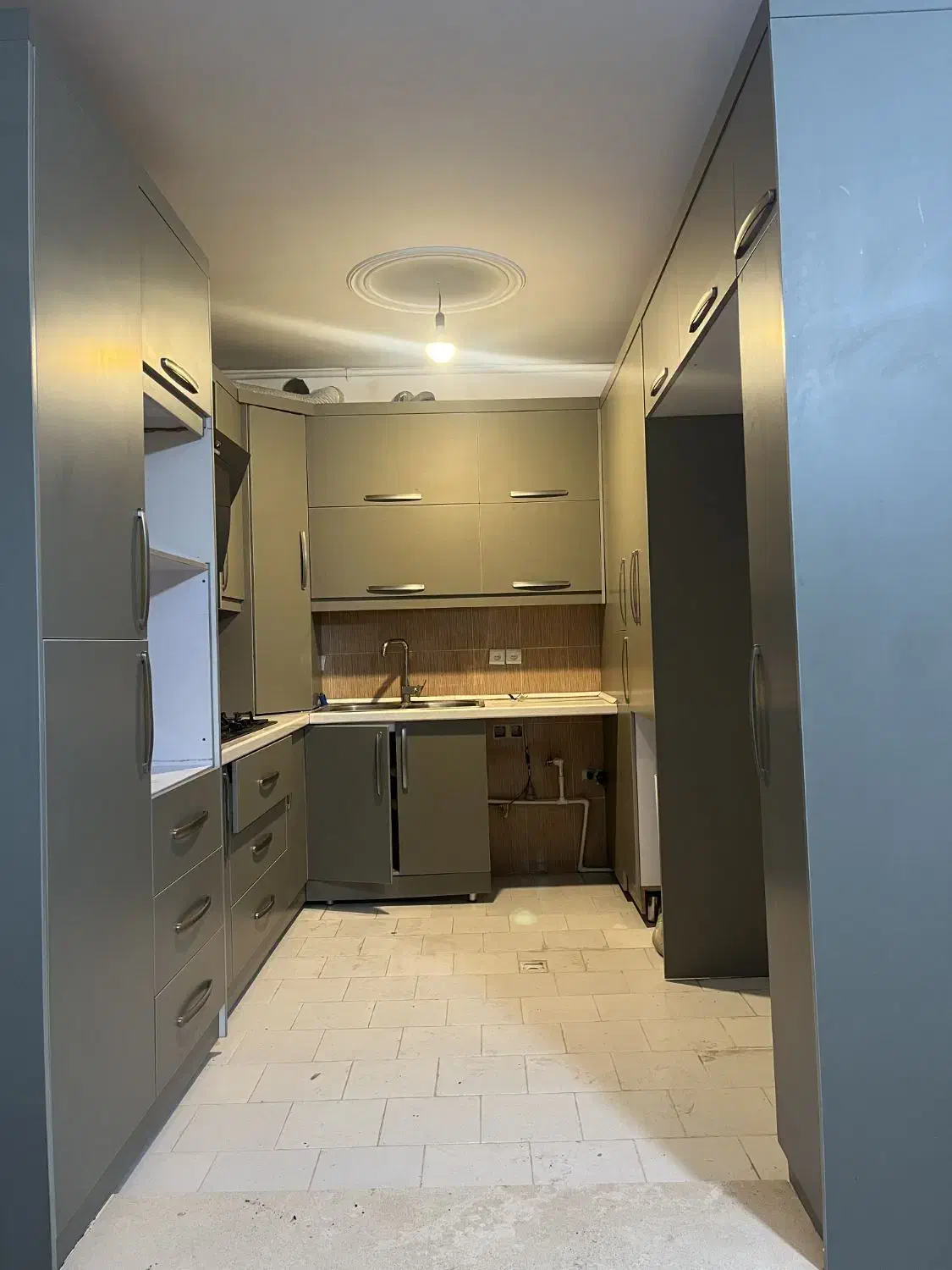 اپارتمان دو خواب|اجارهٔ آپارتمان|کرمان, |دیوار