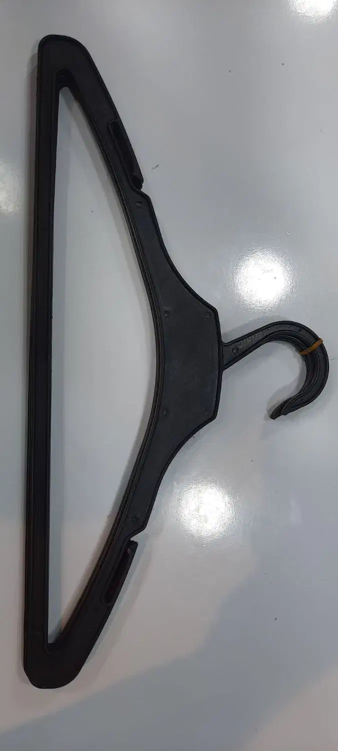 چوب لباسی مشکی|بندرخت و رخت‌آویز|تهران, بازار|دیوار