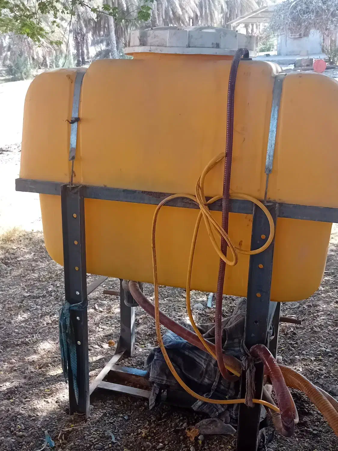 سلام|ماشینآلات صنعتی|تخت, |دیوار