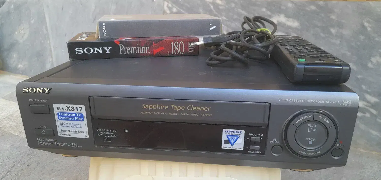 دستگاه ضبط و پخش ویدئو|پخش‌کننده DVD و ویدیو|سبزوار, عظیمیان|دیوار