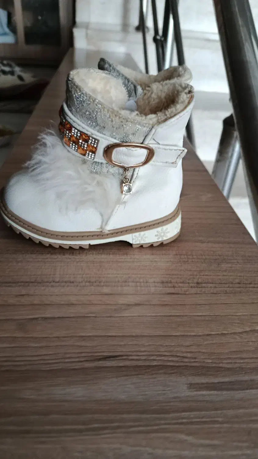 کفش بچه گانه|کفش و لباس بچه|شیراز, شهرک والفجر|دیوار