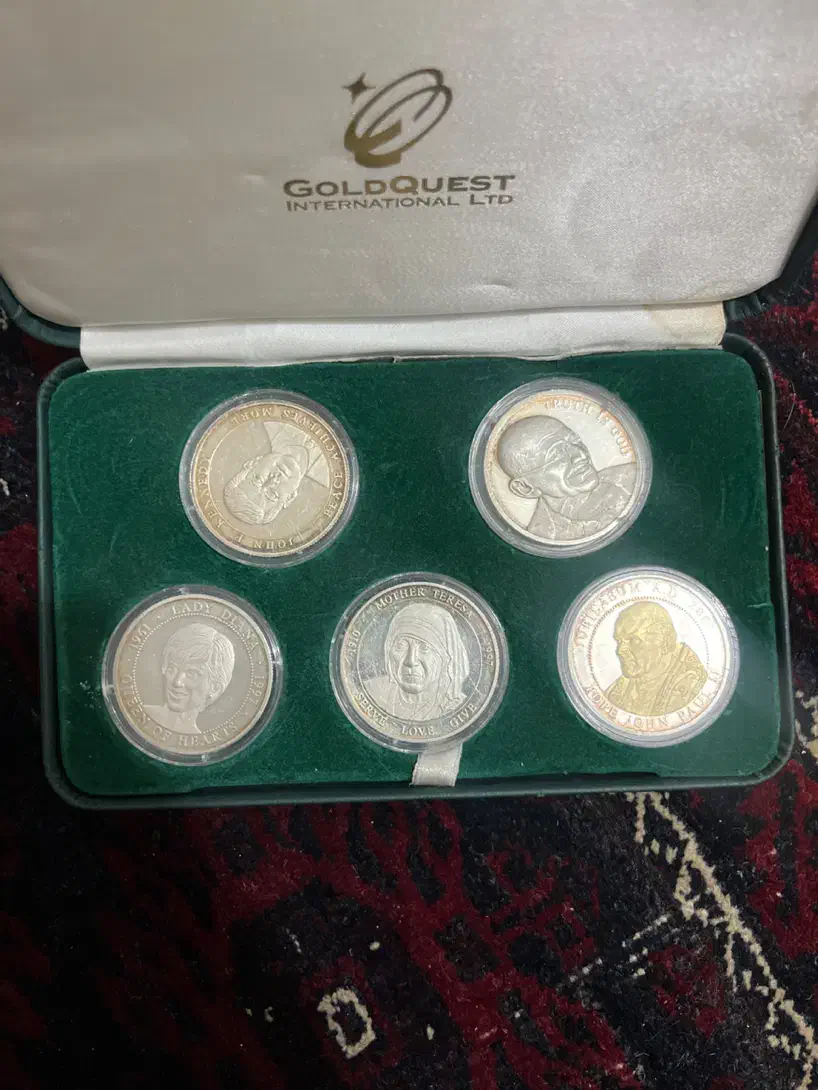 نقره|کلکسیون اشیاء عتیقه|سقز, |دیوار