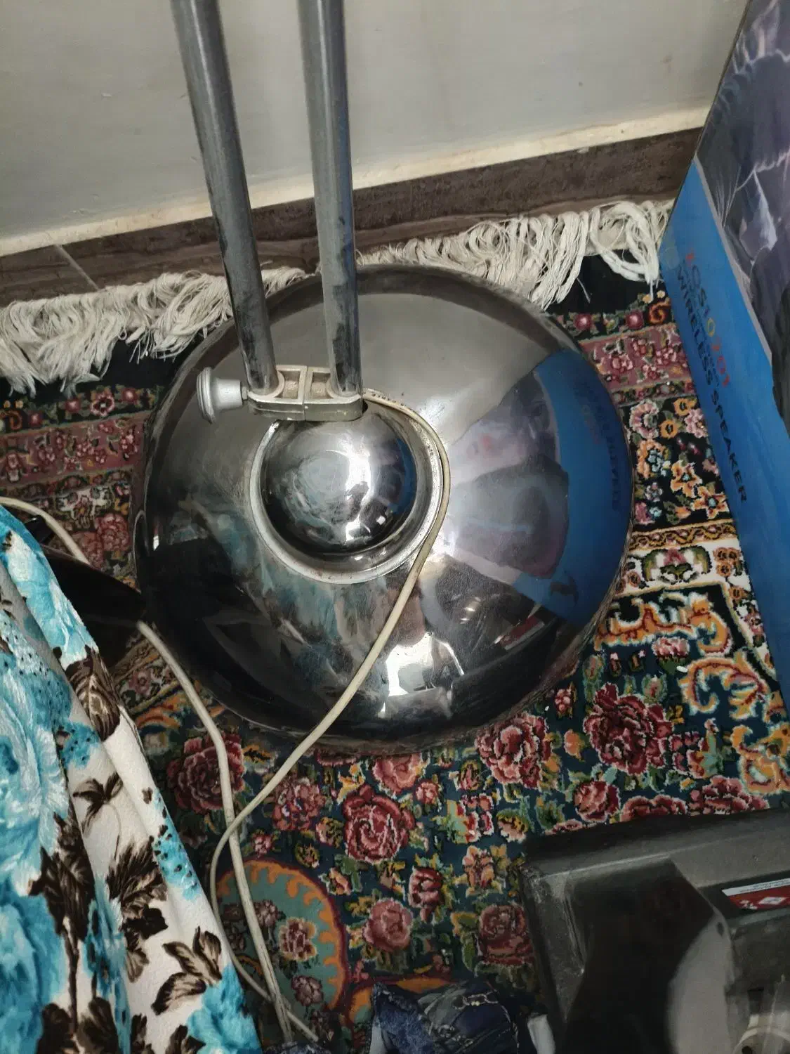 چرا غ خواب|چراغ خواب و آباژور|کرج, حصارک بالا|دیوار
