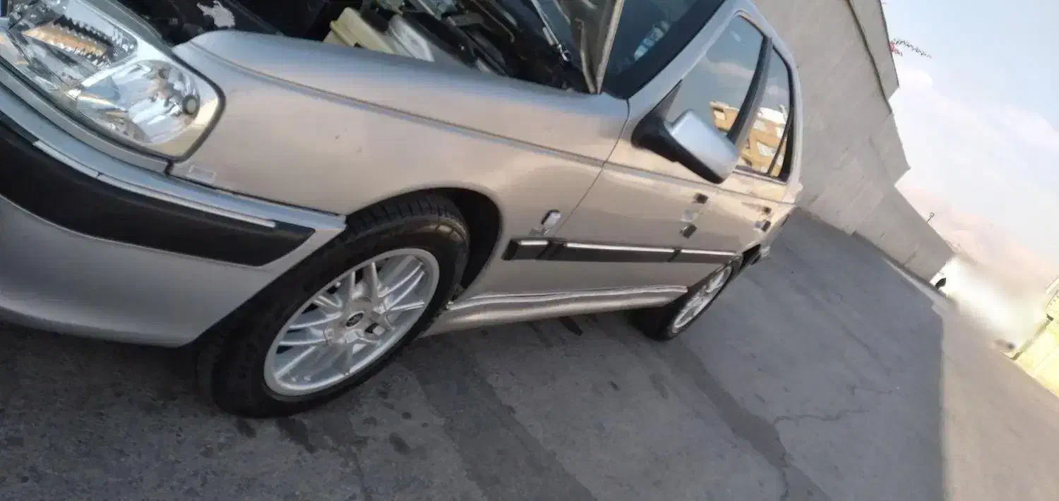 معاوضه با زانتیا یا اس دی|خودرو سواری و وانت|شیراز, شیشه‌گری|دیوار