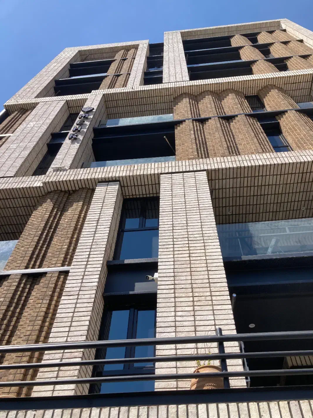 180 متر تک واحد 1400 برند کلید اول|فروش آپارتمان|اهواز, زیتون کارمندی|دیوار