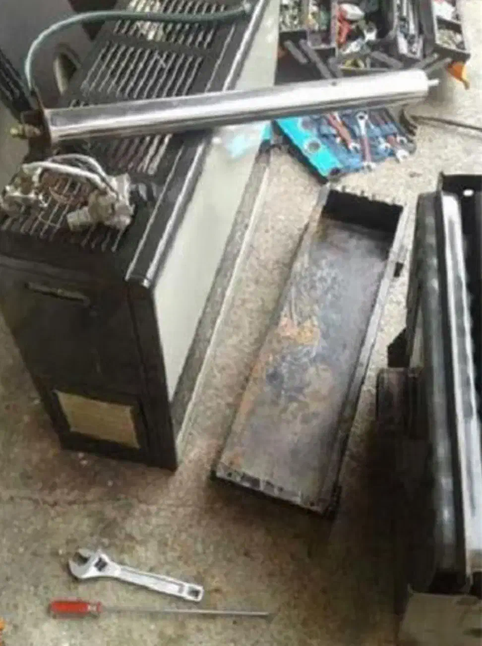 تعمیر شومینه  بخاری  بخاری برقی  شبانه روزی|خدمات پیشه و مهارت|شیراز, اصلاح‌نژاد|دیوار