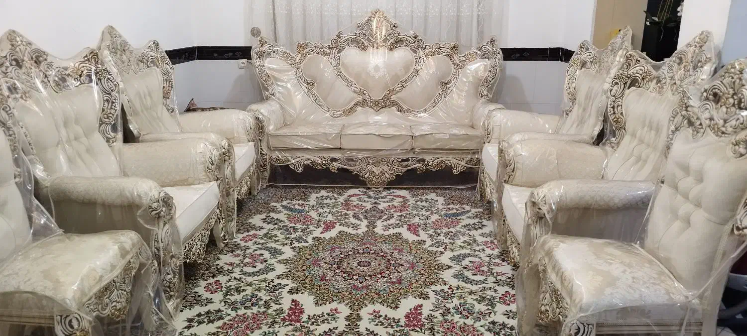 مبل کلاسیک|مبلمان خانگی و میز عسلی|جیرفت, |دیوار