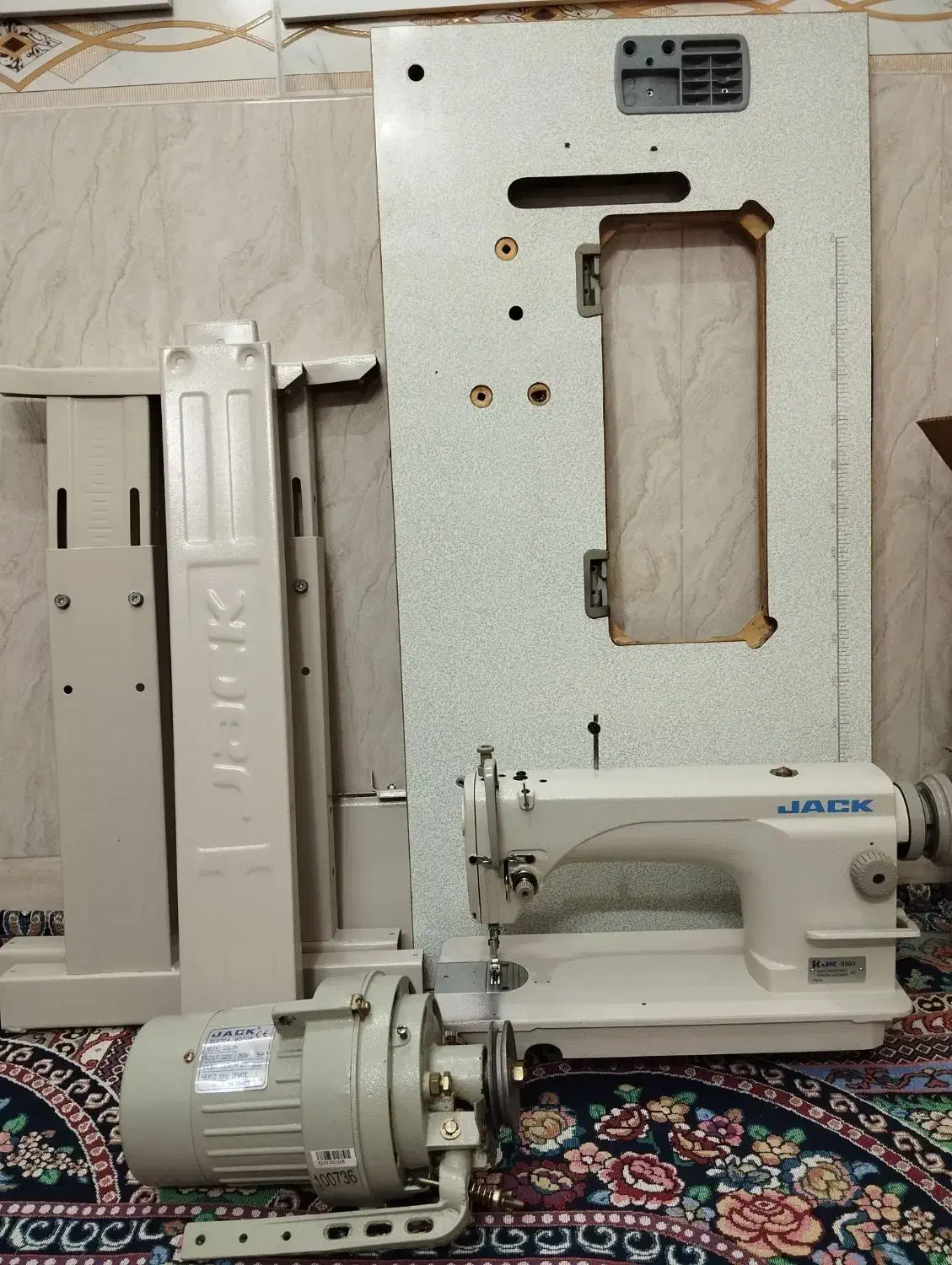 چرخ خیاطی|چرخ خیاطی و ریسندگی|زارچ, |دیوار