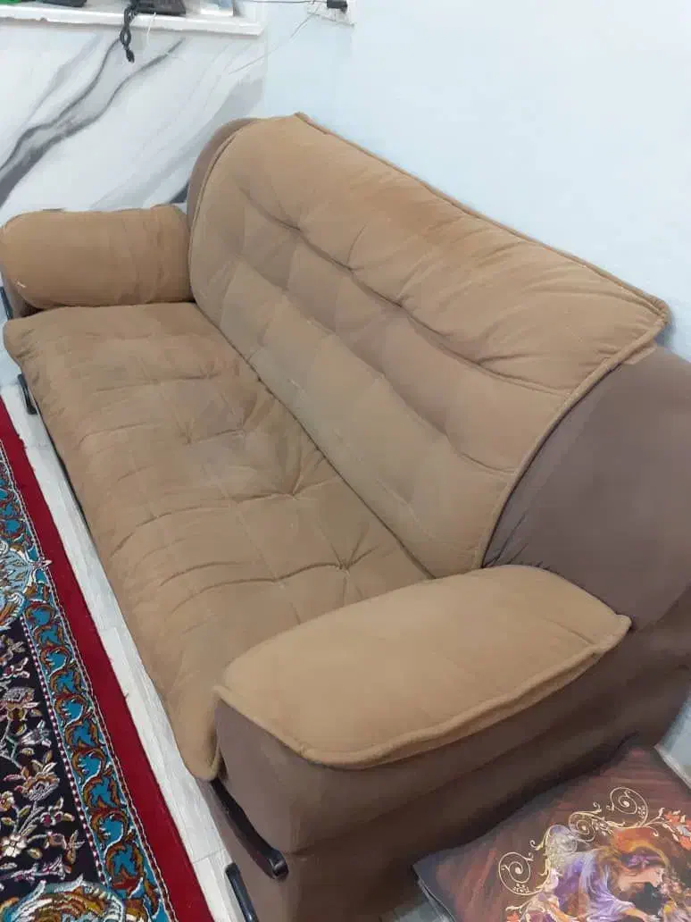 مبل لبخند|مبلمان خانگی و میز عسلی|قرچک, زیبا شهر|دیوار