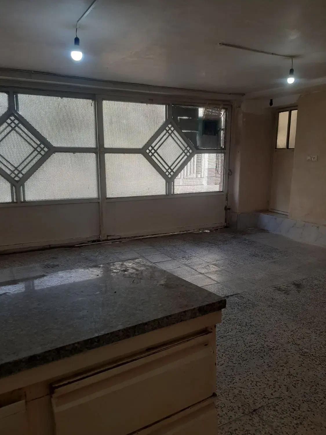 رهن و اجاره سوییت همکف|اجارهٔ آپارتمان|شیراز, شهرک والفجر|دیوار