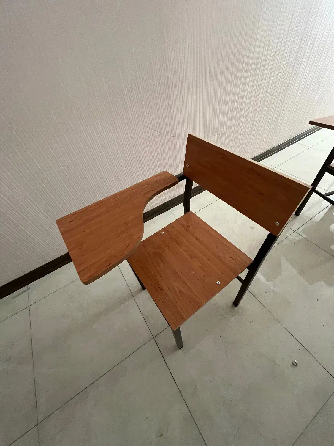 صندلی دانشجویی|صندلی و نیمکت|کرج, اصفهانیها|دیوار