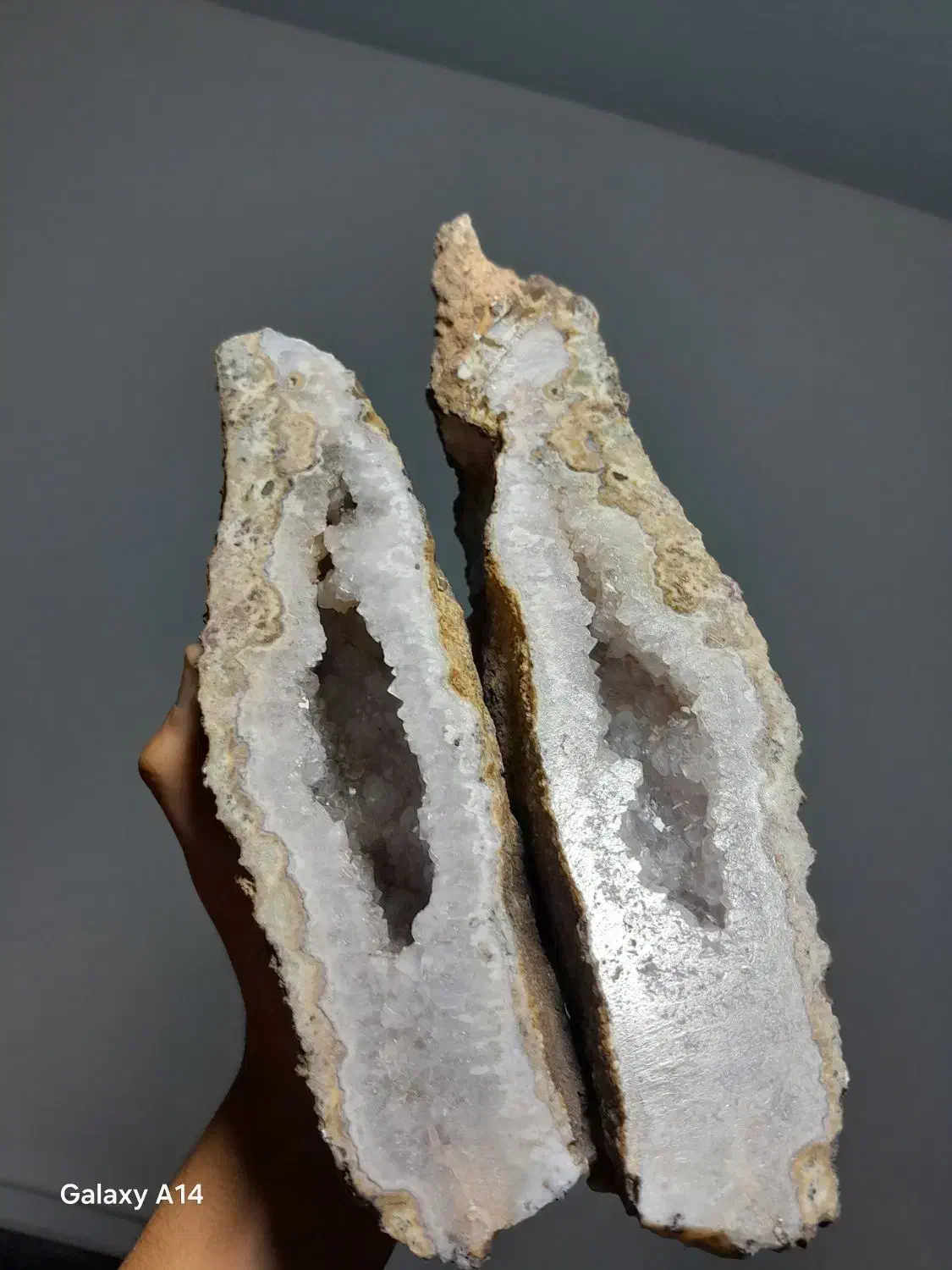 سنگ کوارتز بزرگ|جواهرات|نوشین شهر, |دیوار