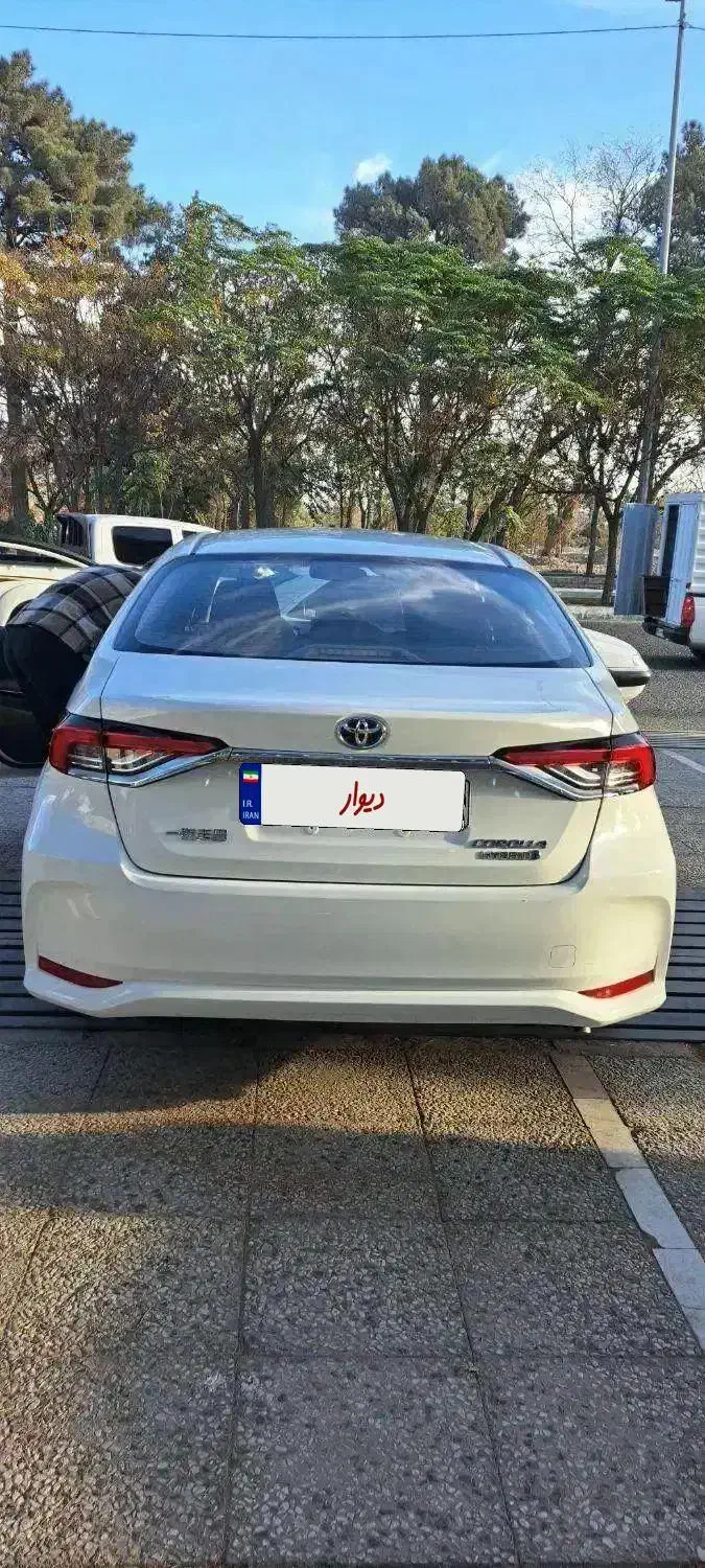 تویوتا کرولا هیبرید ۱۸۰۰ پایونیر|خودرو سواری و وانت|یزد, |دیوار