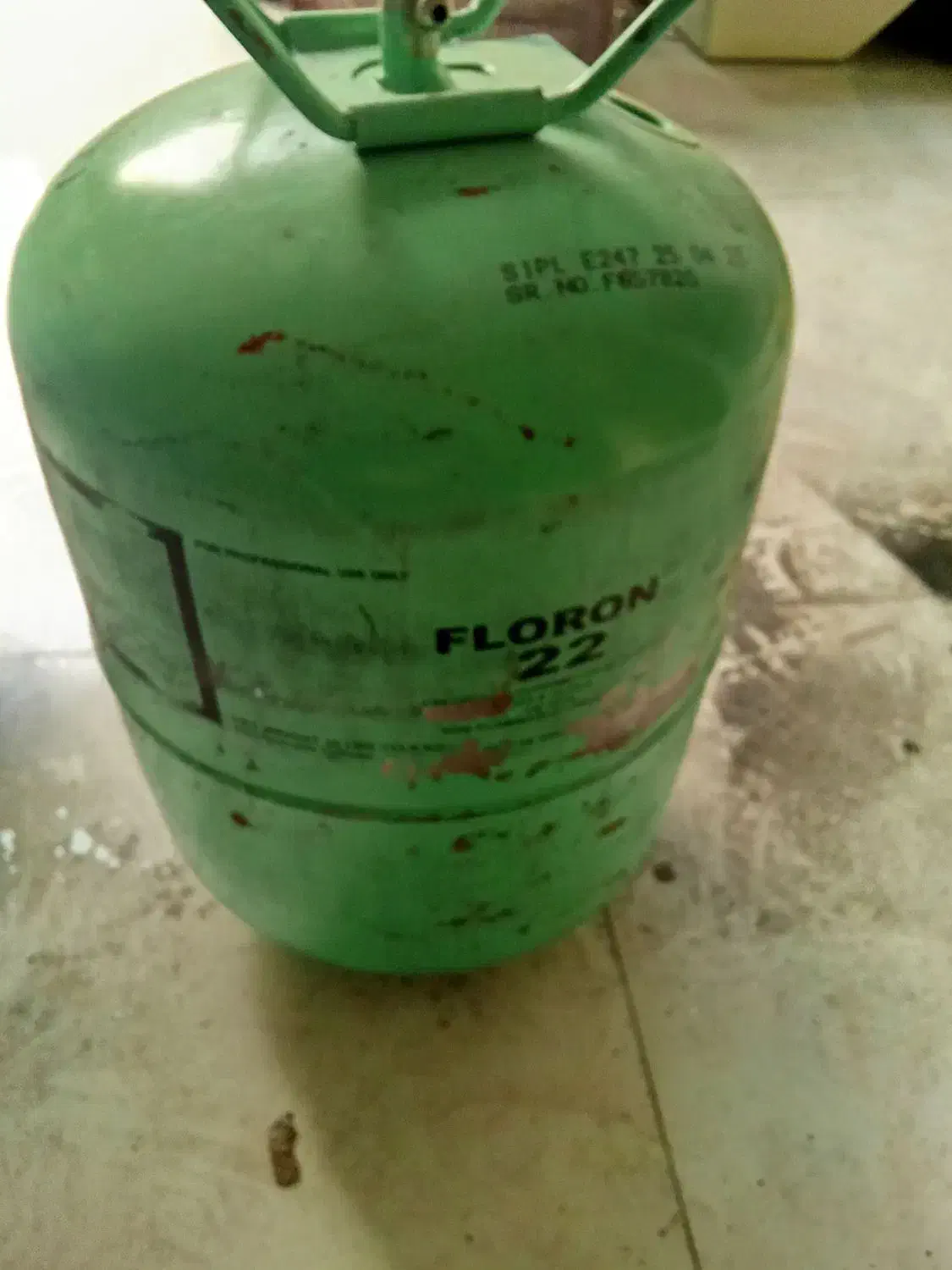 گاز 22 r فلورن|کولر گازی و فن‌کوئل|تبریز, |دیوار