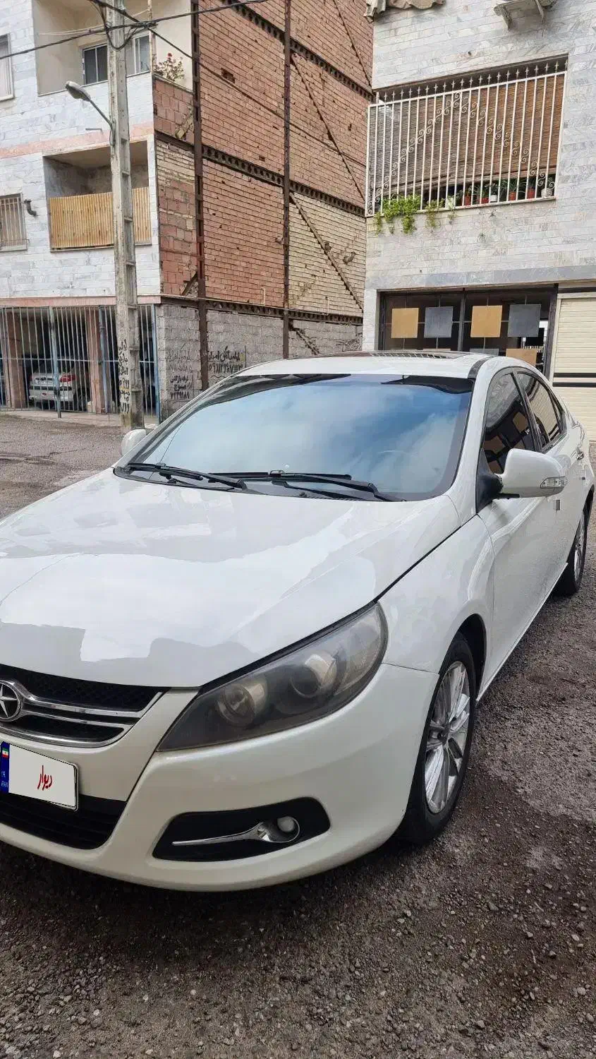 فروش جک j5  اتومات  ۱۸۰۰c مدل ۹۳|خودرو سواری و وانت|رشت, شهرک شهید عباسپور|دیوار