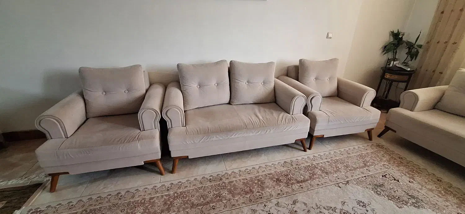 مبلمان هفت نفره|مبلمان خانگی و میز عسلی|شیراز, قدوسی غربی|دیوار