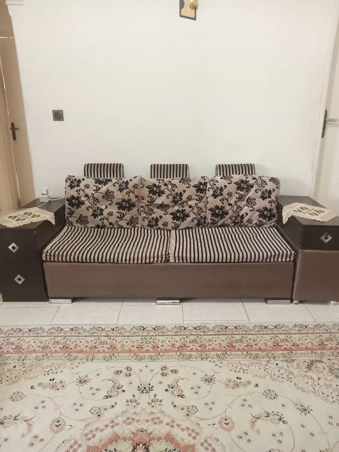 مبل ۳ نفره بسیار سبک|مبلمان خانگی و میز عسلی|کرج, گوهردشت|دیوار