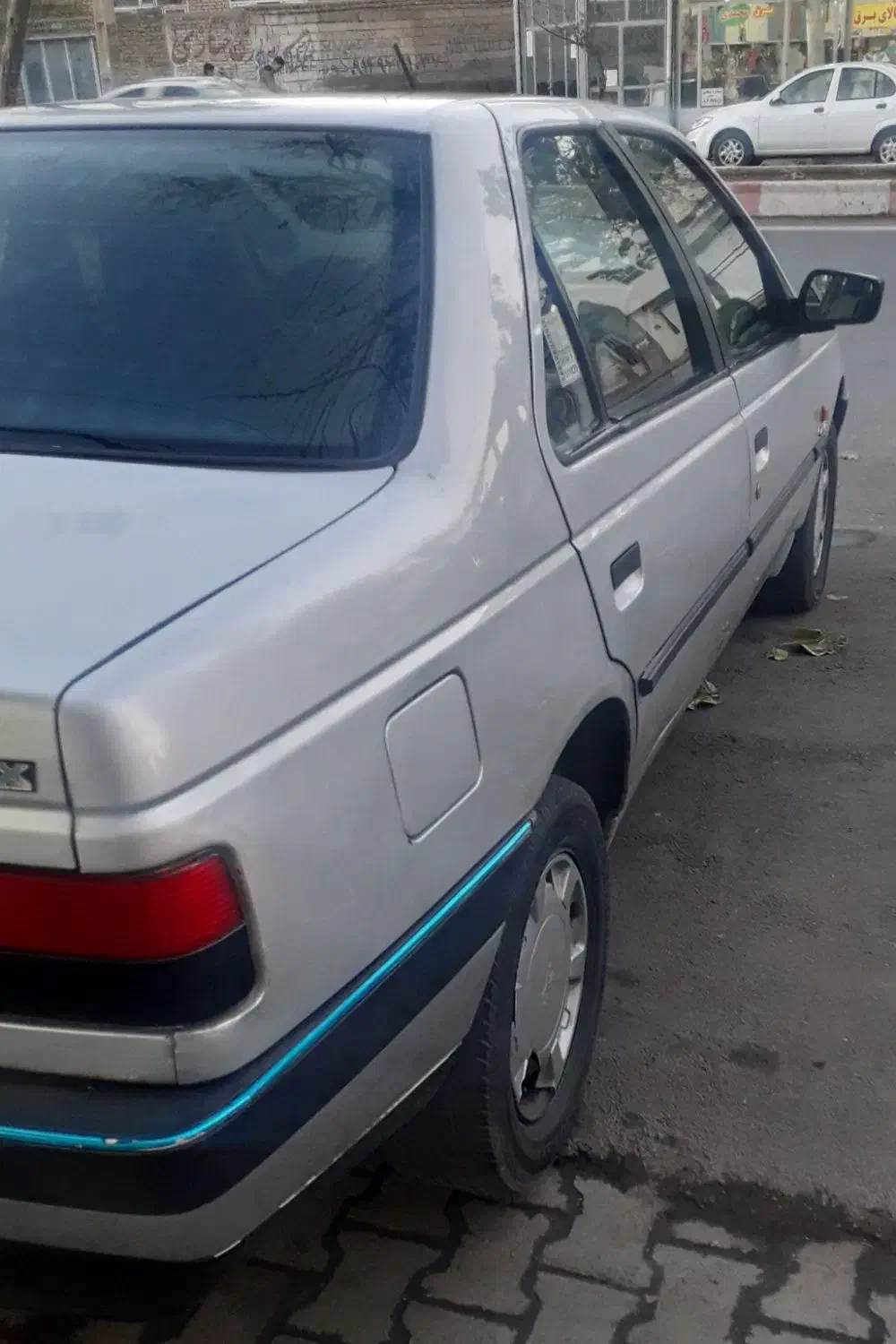 پژو۴۰۵نقره ای مدل ۹۳|خودرو سواری و وانت|خوی, |دیوار