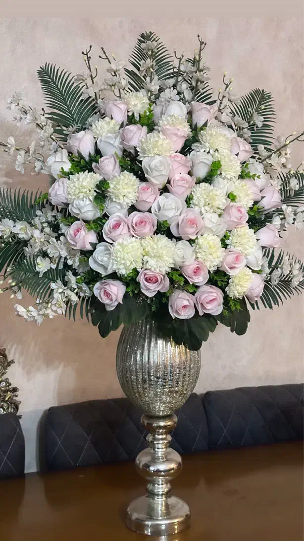 گل با گلدان بزرگ|گل مصنوعی|ارومیه, |دیوار