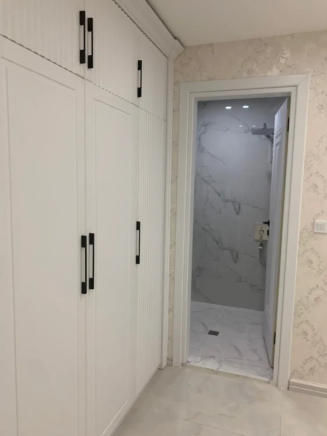 رهن کامل اپارتمان۱۳۰متر/کلید اول|اجارهٔ آپارتمان|اهواز, کوی جواهری|دیوار