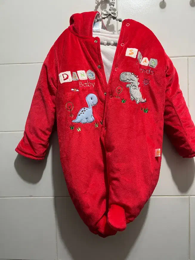 سرهمی بچه گانه|کفش و لباس بچه|برخوار, |دیوار