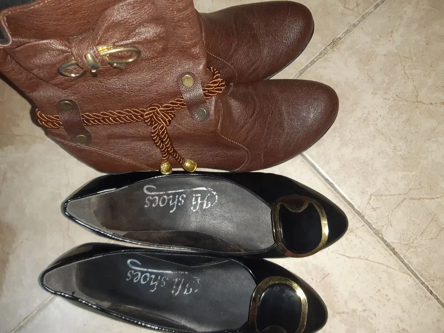 چکمه و کفش زنانه|کیف، کفش، کمربند|بومهن, |دیوار