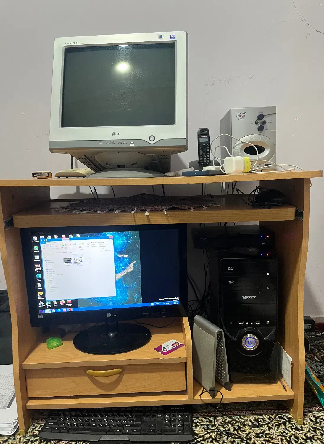 میز کامپیوتر کارکرده|میز تحریر و کامپیوتر|رفسنجان, |دیوار