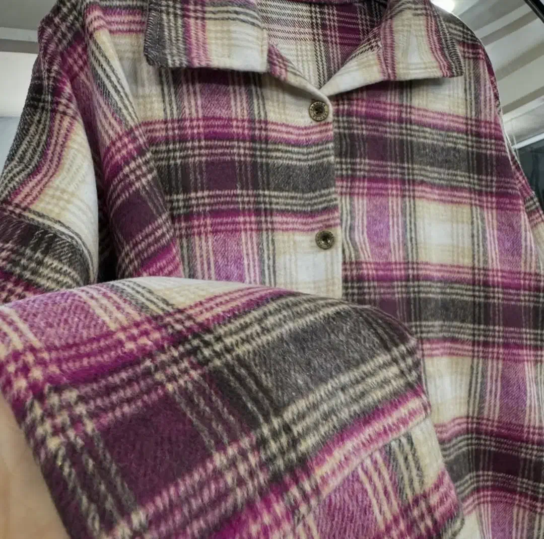 شکت چهارخونه|لباس|یزد, |دیوار