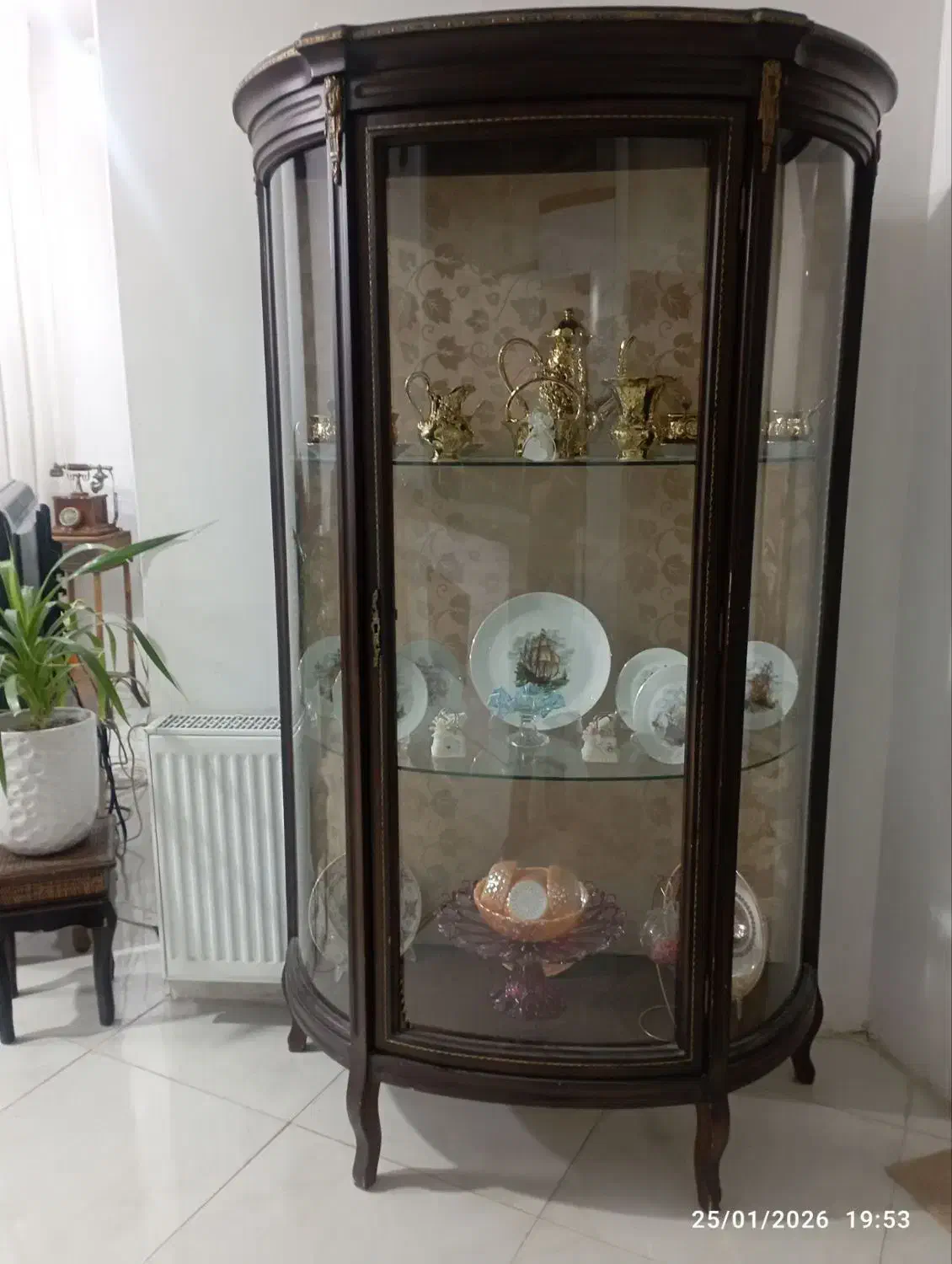 لوازم منزل|بوفه، ویترین، کنسول|گلبهار, شهر جدید گلبهار|دیوار