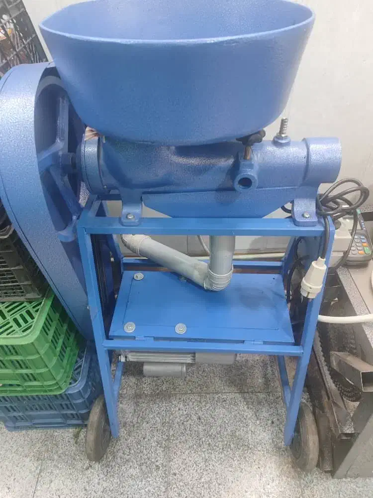 دستگاه سبزی خردکن آبلیموگیری و رب گیری ترازو فریزر|ماشینآلات صنعتی|پاکدشت, شهرک امام رضا|دیوار