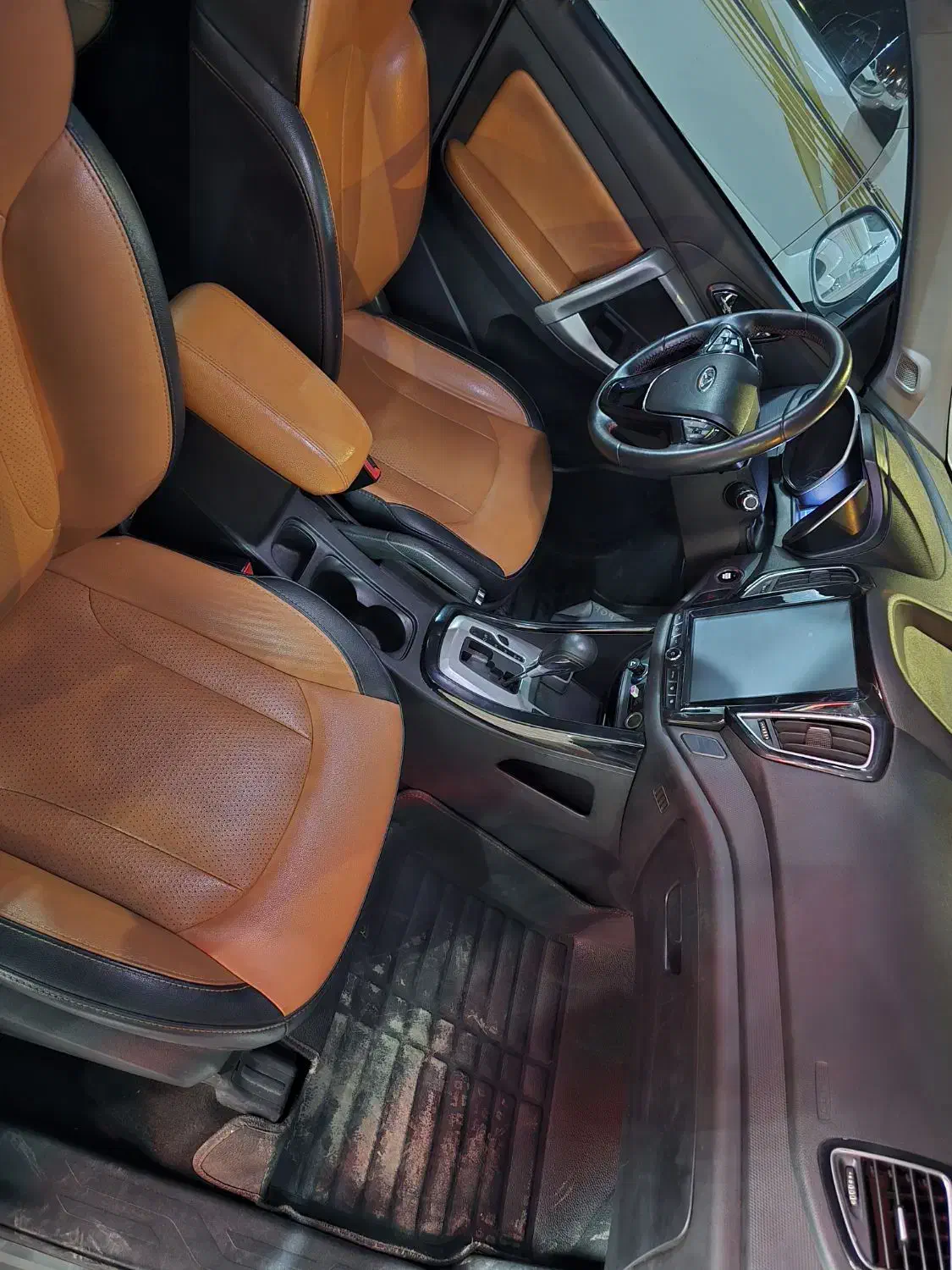 تیگو۵ مدل۹۷|خودرو سواری و وانت|تربت‌حیدریه, مسجد جامع|دیوار