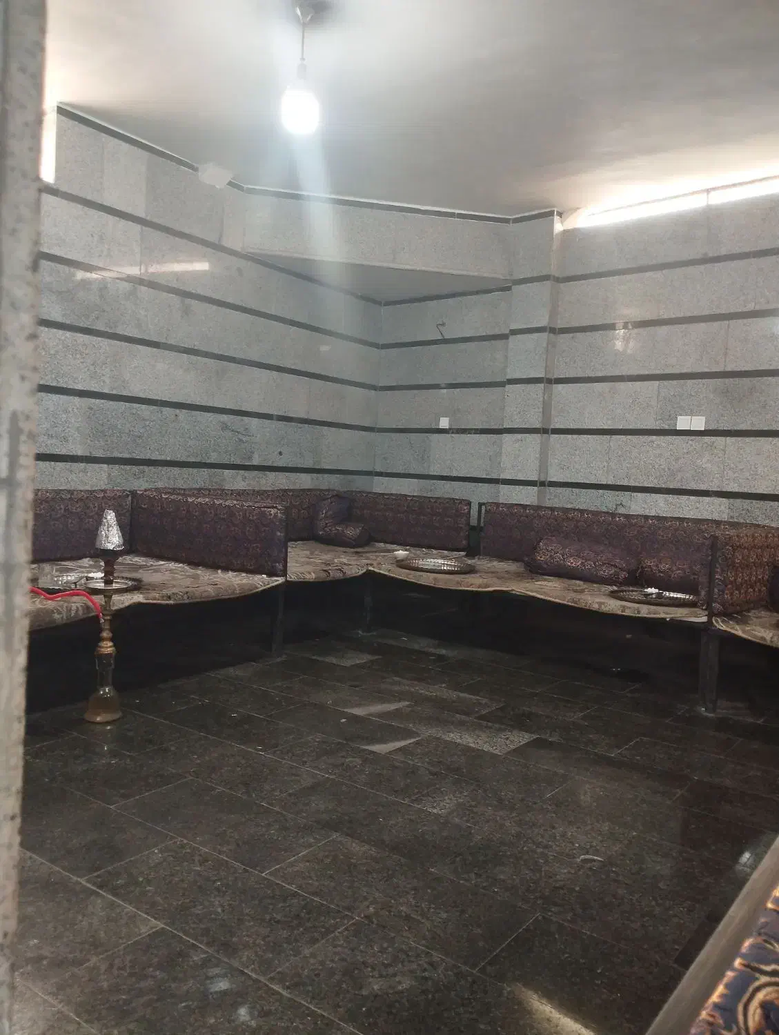 استخدام در کافه سنتی|استخدام خدمات فروشگاه و رستوران|بازرگان, |دیوار