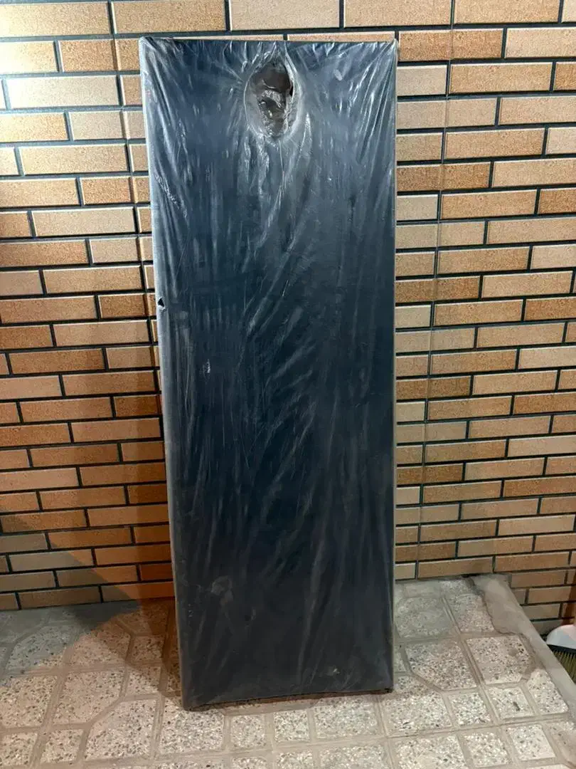 تخت ماساژ و مژه و فیشیال و اپیلاسون|آرایشگاه و سالنهای زیبایی|اصفهان, شهرستان|دیوار