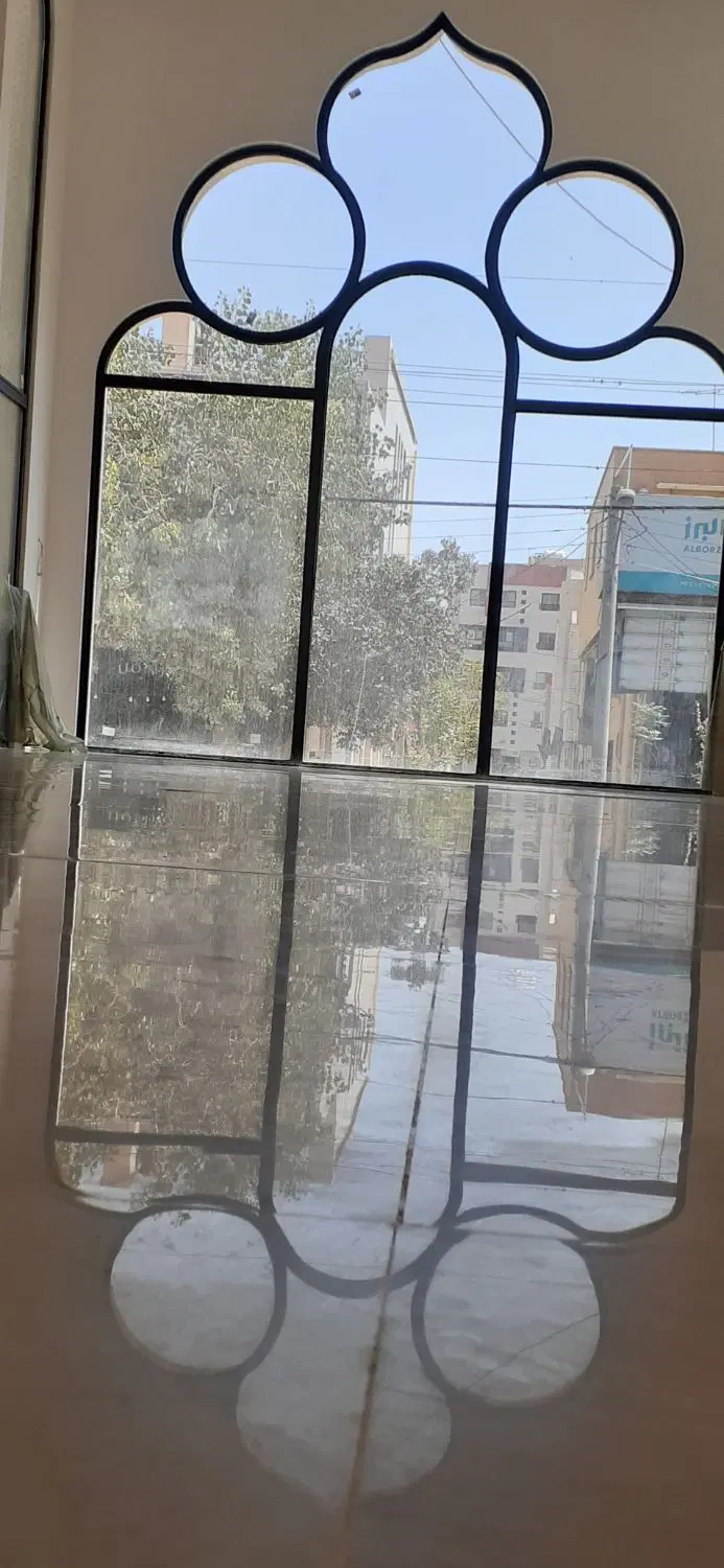 سنگسابی نماشوئی کفسابی بتن سرامیک اجرای اپوکسی|خدمات نظافت|قم, سالاریه|دیوار